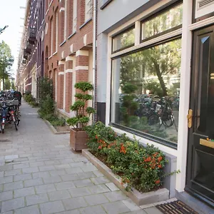 het-kabinet.amsterdamhotelsnl.com/